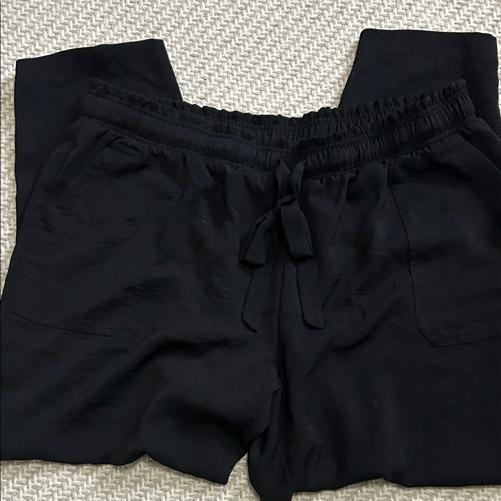 Soho Black Relaxed Fit Dress Pants. Pull on. Size XL
